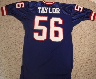 Camiseta NEW YORK GIANTS VINTAGE JOGO LAWRENCE TAYLOR GERRY COSBY TAMANHO XL - Imagem 1 de 4