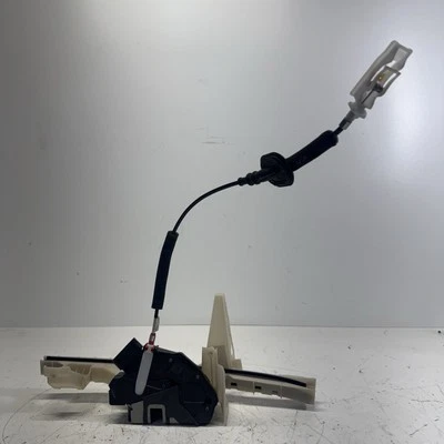 ACTUADOR DE BLOQUEO DE PUERTA DEL PANEL DE PUERTA DEL LADO DERECHO DELANTERO FORD EDGE SEL 2015-2024 OEM Foto 1 de 4