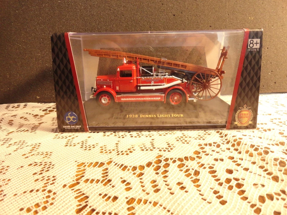 1:43 YAT MING DENNIS LIGHT FOUR 1938  (2..) - Image 1 of 4