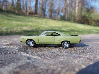 Matchbox Models Of Yesteryear 1970 Plymouth Road Runner 1:43 Scale Green YMC04 - Image 1 of 4