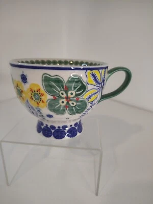 Taza con patas y pedestal de néctar ANTRHOPOLOGIE de Jennifer Lewis verde Foto 1 de 4