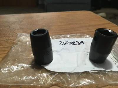 (2) Proto® - 1/2"Drive 1/2" 6pt Black Oxide Magnetic Impact Socket - Image 1 of 2