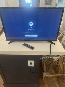 SAMSUNG 32" Class HD Smart LED TV UN32M4500BF - Picture 1 of 5