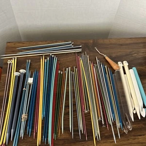 Lot 70+ Vintage Knitting Needles Boye Susan Bates - Picture 1 of 3