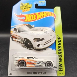 Hot Wheels Dodge Viper SRT10 ACR White HW WORKSHOP 236/250 Brand New - Picture 1 of 2