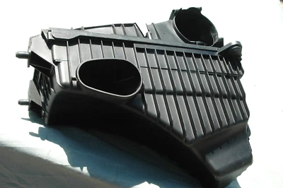 Carcasa de filtro de aire izquierda izquierda izquierda Porsche Cayenne S 2003-2009 4,5 OEM # 7L5128607D Foto 1 de 4