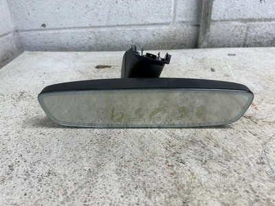 Внутреннее зеркало заднего вида 2022 AUDI A6 с автоматическим затемнением от оригинального производителя  - Изображение 1 из 4