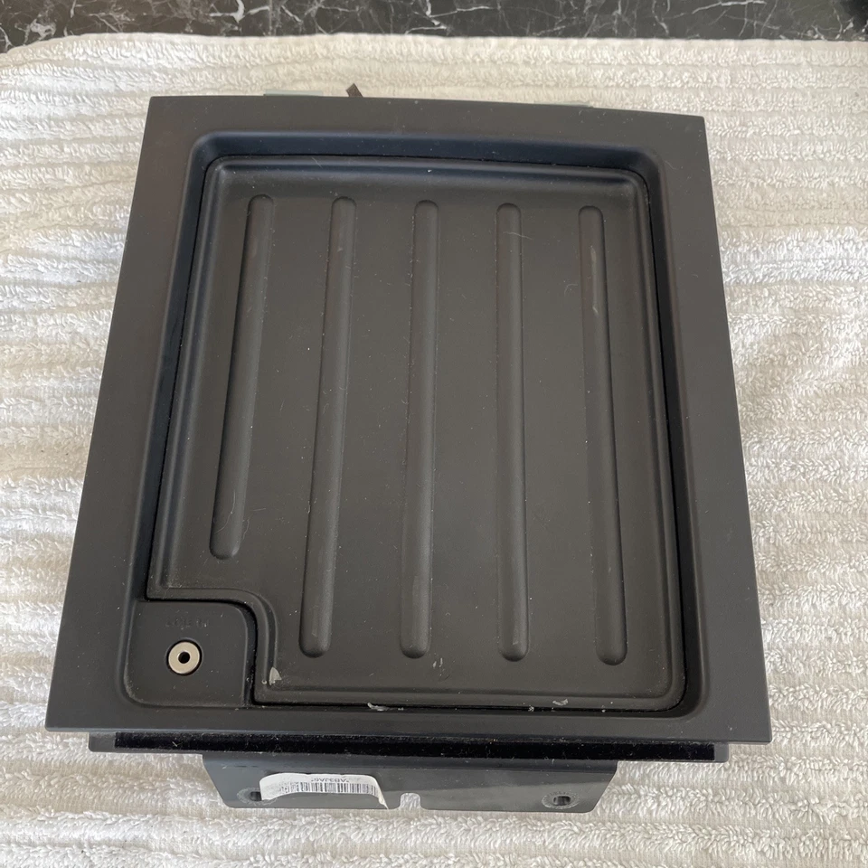 2004 - 2008 Ford F150 F-150 Upper Dash Storage Tray Bin With Insert And Port 56 - Image 1 of 4