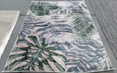 GREEN / BLUE 5'-3" x 7'-7" Back Stain Rug, Reduced Price 1172779145 LLN382Y-5 - Image 1 of 4