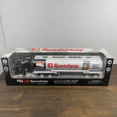 2019 FIRST GEAR SPEEDWAY HOLIDAY TOY TANKER TRUCK INDYCAR LIGHT SOUND 79-0595 - Image 1 of 4