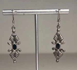 Orecchini goccia onice nera argento sterling 925 ornato rotolo fiore pendente vintage - Foto 1 di 11