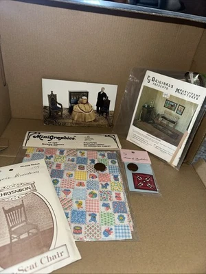 lote de miniaturas vintage feito por algum artista, bandana, papel de parede, mini kit de ponta de agulha - Imagem 1 de 4