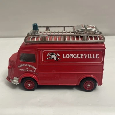 FIRE SERVICE VEHICLE  93’ MATCHBOX  1947 SERVICE VAN LONGUEVILE  FIRE DEPARTMENT - Image 1 of 4