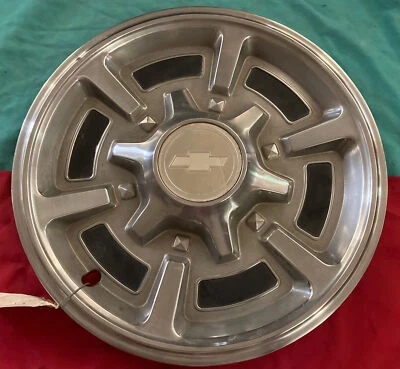 Cubierta de cubo de rueda de 15" para camioneta Chevy Silverado 1500 2500 Blazer Suburban 4X4 Foto 1 de 4