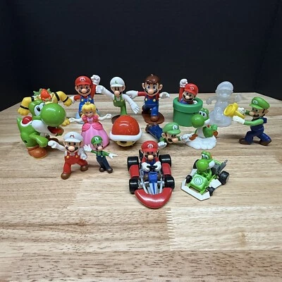 Super Mario Brothers World Toys Lot Bundle Carts Cars Yoshi Mario Luigi Figures - Image 1 of 4