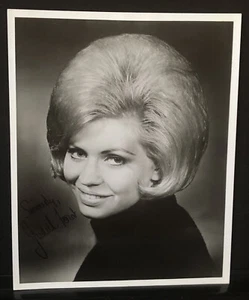 Vintage Hand Signed JUDITH FORST 8”X10” Photograph CANADIAN OPERA Singer - Picture 1 of 3