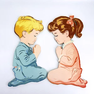 VINTAGE MID CENTURY 1950'S DOLLY TOY 12" LITTLE BOY & GIRL PRAYING WALL PLAQUES - Picture 1 of 9