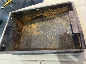 Caja de herramientas debajo del asiento Land Rover serie bandeja de batería militar - Imagen 1 de 5