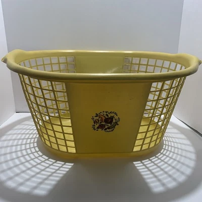 Vintage Rubbermaid Laundry Basket   - Image 1 of 4