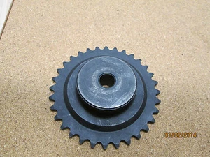 NEW MARTIN 35B32 SPROCKET, 1/2", PLAIN BORE, 2" HUB DIA. - Picture 1 of 2