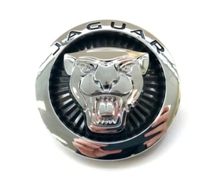 Jaguar Grille Badge Black - Picture 1 of 2