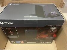 Microsoft Xbox Series X Diablo IV-Bundle 1TB Spielekonsole - Schwarz