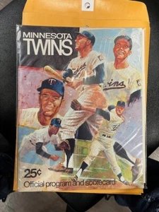 1970 Minnesota Twins Program and Scorecard - Picture 1 of 1