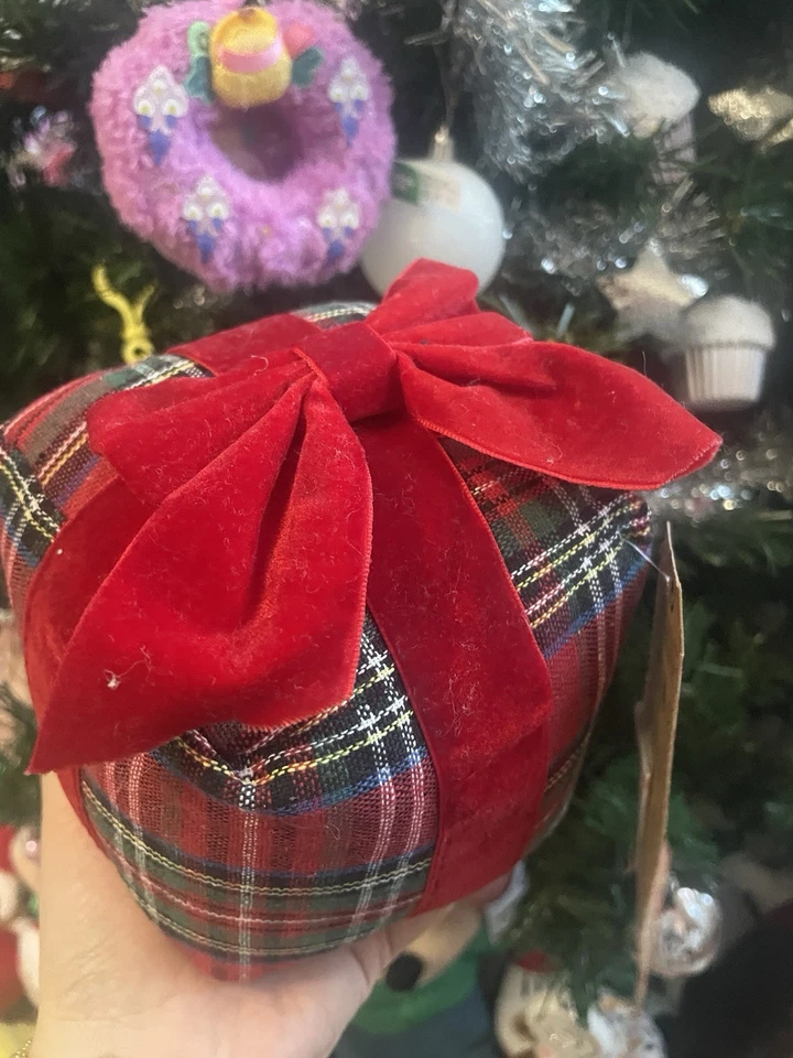 Primark Holiday home Decor  - Image 1 of 1