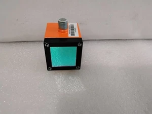 IFM Electronic  01D100  PHOTOELECTRIC DISTANCE SENSOR - Picture 1 of 6