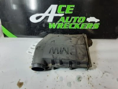 Air Cleaner 3.0L Turbo Fits 10-17 BMW 535i GT 605319 - Image 1 of 4