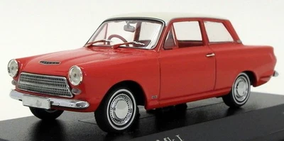 Minichamps 1/43 Scale 400 082002 - 1962 Ford Cortina Mk1 - Red/White Roof - Image 1 of 4