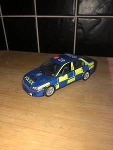 Autoart 1.43 Código 3 Coche de Policía Proyecto Necesita Atención Mitsubishi Evolution - Imagen 1 de 8