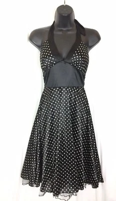 Vestido Halter Ruby Rox Junior’s Negro Crema Punto Tule Dobladillo Cintura Corbata Talla S Usado Foto 1 de 4