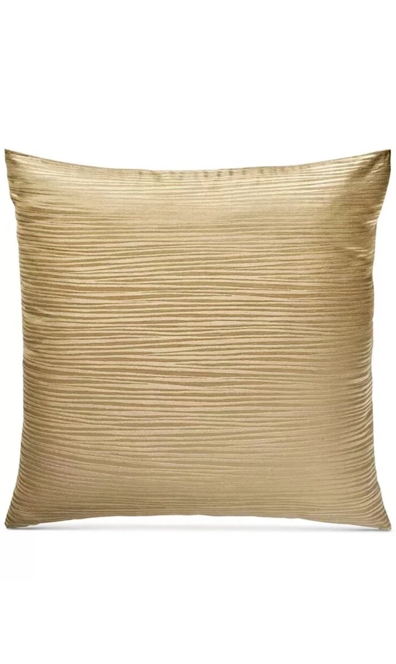 DONNA KARAN 反光金 (1) 欧元 Sham-185 美元 - 全新 — 第 1/3 张图片