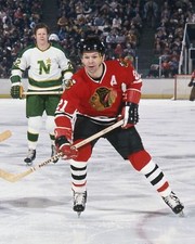 STAN MIKITA 8X10 PHOTO HOCKEY PICTURE CHICAGO BLACKHAWKS NHL