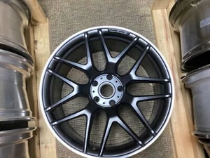 MERCEDES AMG G63 G65 G550 2018-2022 22x10 GENUINE OEM WHEEL RIM HOL#85717 - Picture 1 of 1