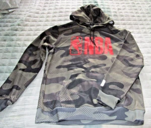 NBA Sweatshirt Hoodie Herren Medium Camo Grün Rot Logo Pullover Taschen - Bild 1 von 4