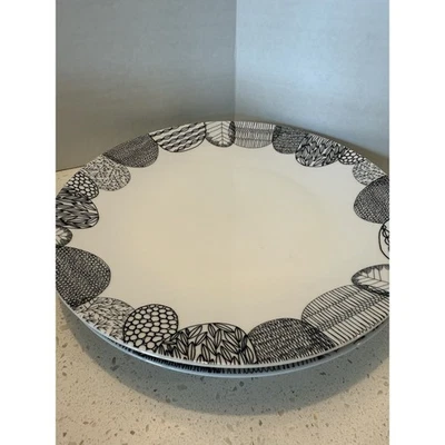 Crate & Barrel Round Serving Platter Plate White & Black Graphic Print Set Of 2 - Image 1 of 4