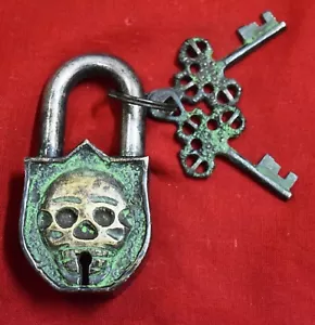 Scary Ghost Head Design Lock With 2 Keys Antique Brass Door Safety Padlock BM299 - Picture 1 of 4
