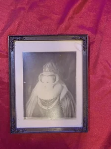 Small ANTIQUE FRENCH STYLE Maria Stuart reine France et d’ecosse - Picture 1 of 3