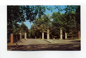 Vecchia cartolina messa Worcester MA, ingresso a Linden Lane, Holy Cross College - Foto 1 di 2