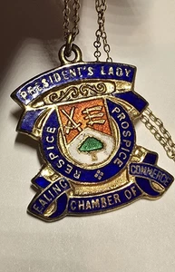 925 Sterling Silver Vintage Pendant From England Town of Ealing Dated 1962 - Picture 1 of 4