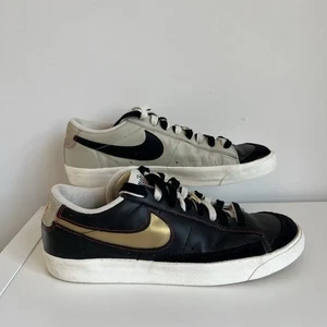 NIKE Blazer Low '77 Black Trainers (DH4370-001) UK Size 9 Nice Condition - Picture 1 of 20