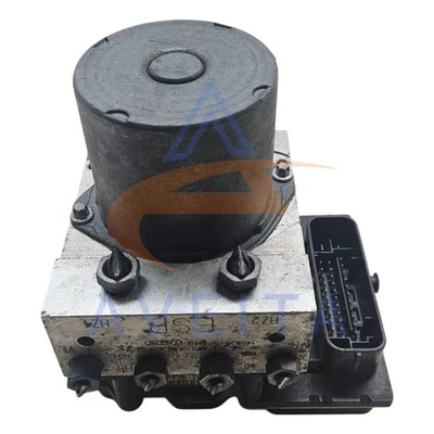 AUDI Rs5 Coupe 2014 8T3 4.2 Petrol ABS Pump 8T0907379G - Image 1 of 4