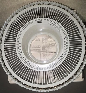 Sears Vintage Easi-Load Circular Slide Tray Carousel Holds 100 2x2 Slides - Picture 1 of 3