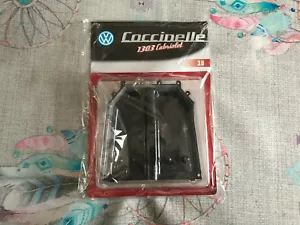 Modello auto in miniatura Volkswagen Maggiolino 1303 Cabriolet N 30 Altaya 1/8 - Foto 1 di 2