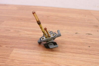 Kawasaki Vulcan 750 VN 750 1999 llave/válvula de combustible Foto 1 de 4