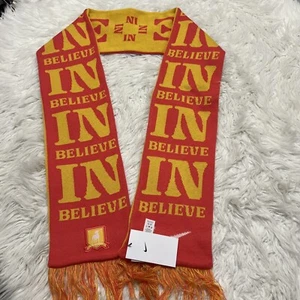 Bufanda de fĂștbol Nike AFC Richmond BCS Local Believe in Soccer University dorada rosa $50 - Imagen 1 de 7
