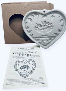 1999 Pampered Chef COME TO THE TABLE HERZ Ton Keksform Neu aus altem Lagerbestand #R2913 - Bild 1 von 5