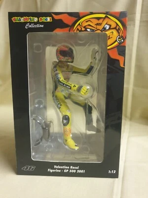 MINICHAMPS VALENTINO ROSSI 1/12 FIGURE 2001 GP 500 - Image 1 of 4
